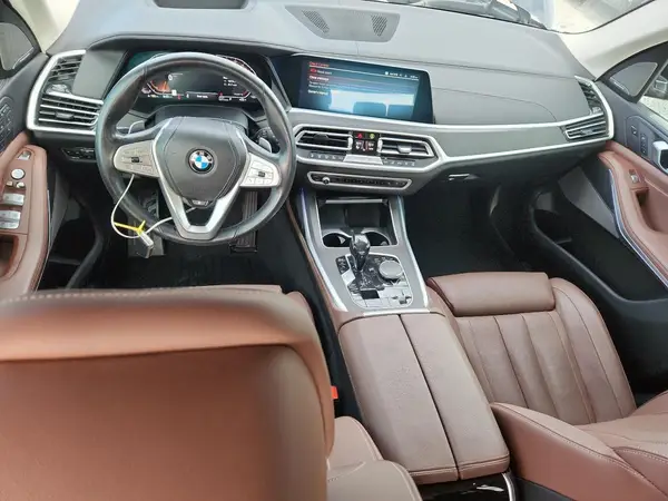 5UXCW2C07M9G90612 2021 BMW X7 - Image 8