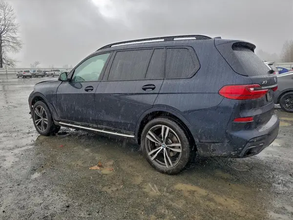 5UXCW2C07N9K42532 2022 BMW X7 - Image 2