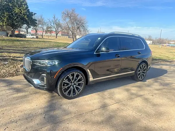5UXCW2C07N9K96482 2022 BMW X7 - Image 2