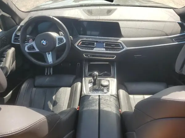 5UXCW2C07N9L74738 2022 BMW X7 - Image 8