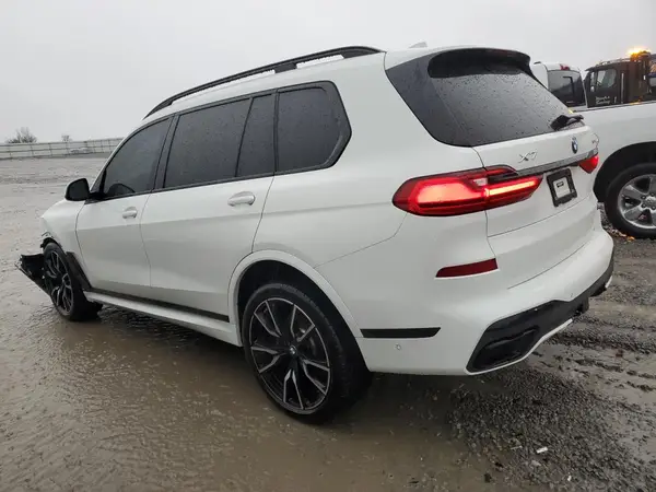 5UXCW2C07N9M77593 2022 BMW X7 - Image 2