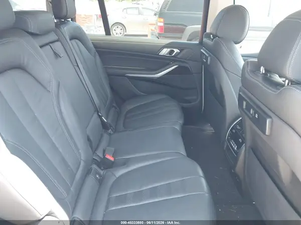 5UXCW2C08L9B21119 2020 BMW X7 - Image 8