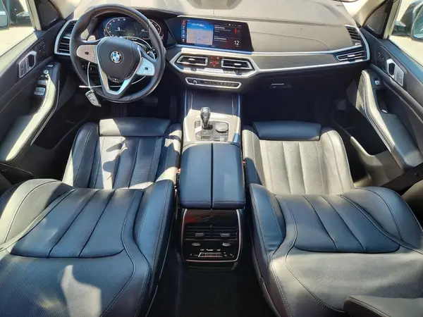 5UXCW2C08L9B58977 2020 BMW X7 - Image 8