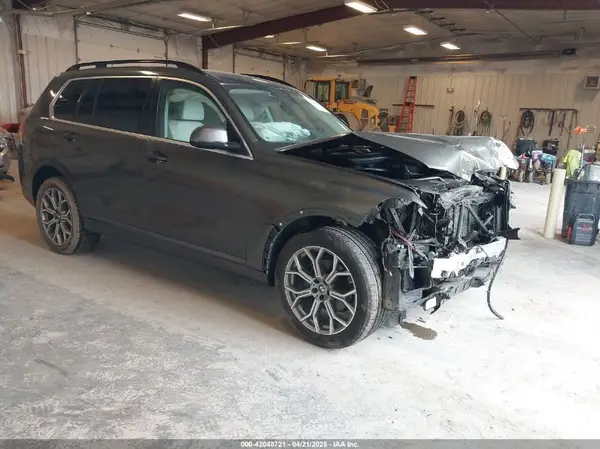 5UXCW2C08L9B79862 2020 BMW X7 - Image 1