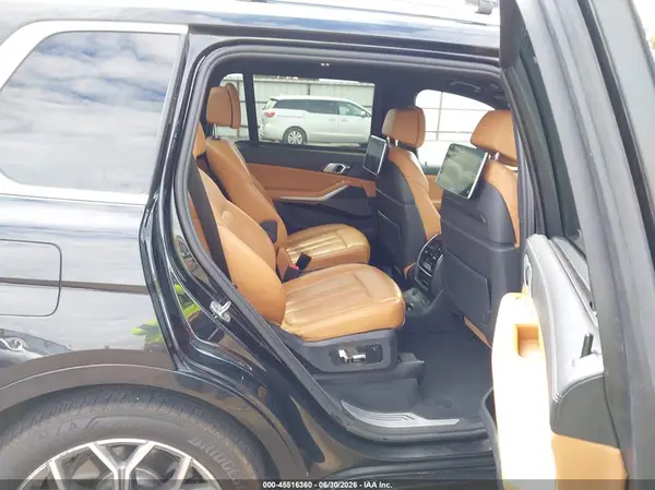 5UXCW2C08L9C40921 2020 BMW X7 - Image 8