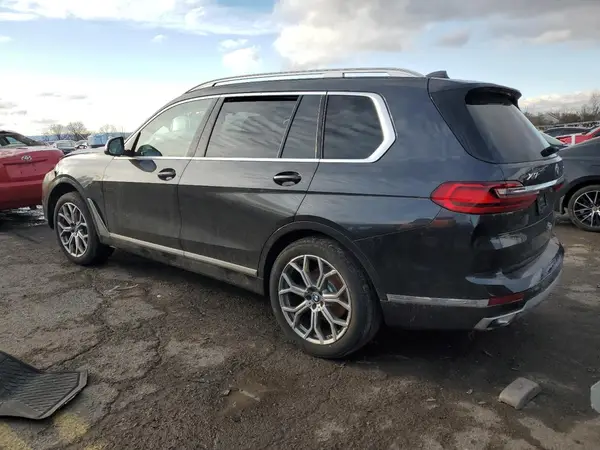 5UXCW2C08M9F01630 2021 BMW X7 - Image 2