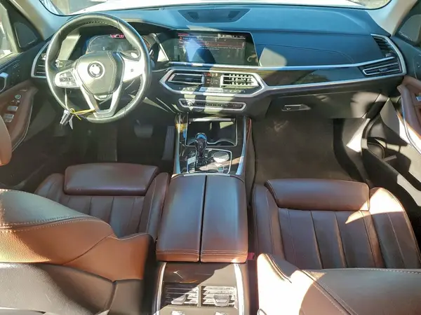 5UXCW2C08M9G34307 2021 BMW X7 - Image 8