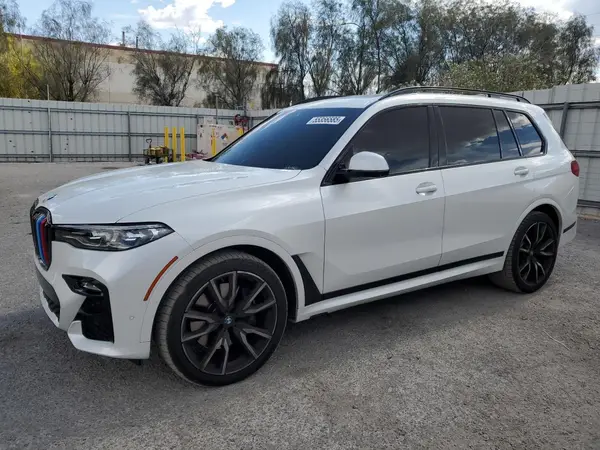 5UXCW2C08N9K03562 2022 BMW X7 - Image 1