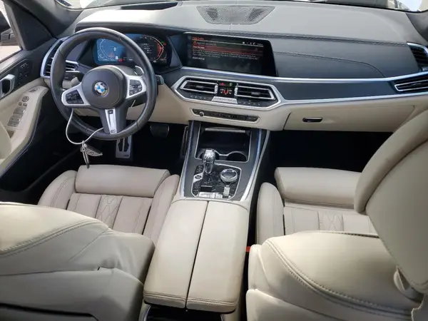 5UXCW2C08N9L84579 2022 BMW X7 - Image 8