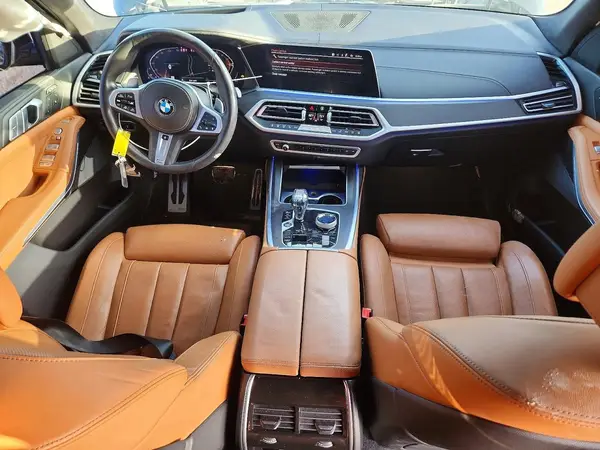 5UXCW2C08N9M13241 2022 BMW X7 - Image 8