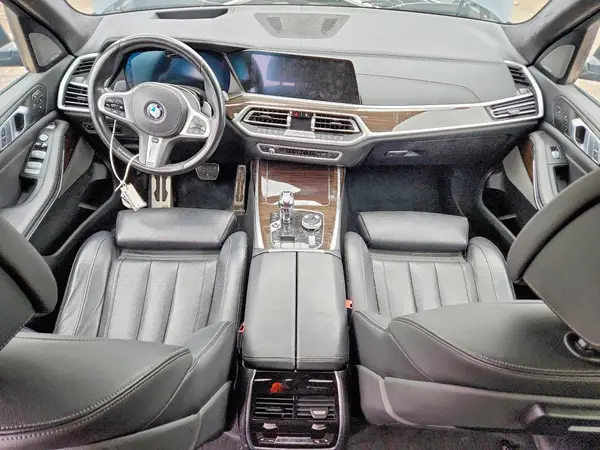 5UXCW2C09L0E74263 2020 BMW X7 - Image 8