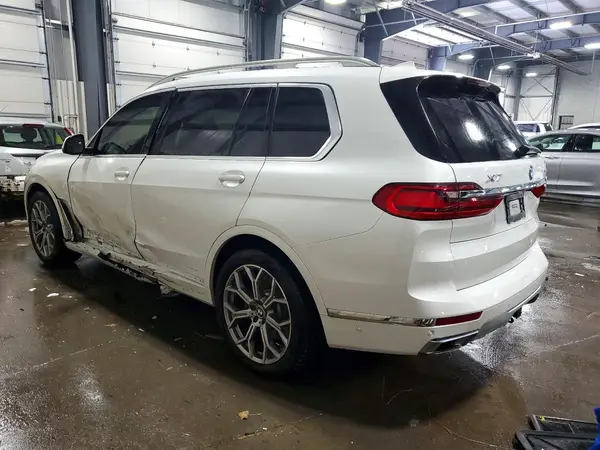 5UXCW2C09L9B77828 2020 BMW X7 - Image 2