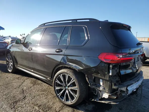 5UXCW2C09L9C21925 2020 BMW X7 - Image 2