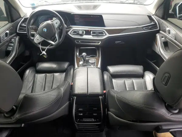 5UXCW2C09L9C24677 2020 BMW X7 - Image 8