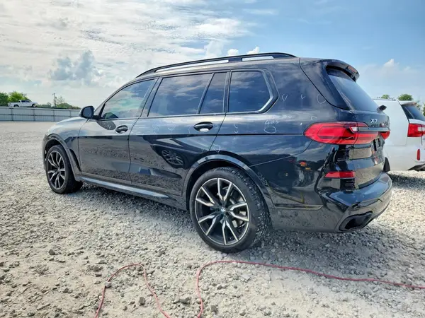 5UXCW2C09L9D04559 2020 BMW X7 - Image 2