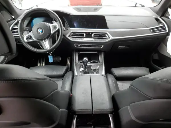 5UXCW2C09L9D28604 2020 BMW X7 - Image 8