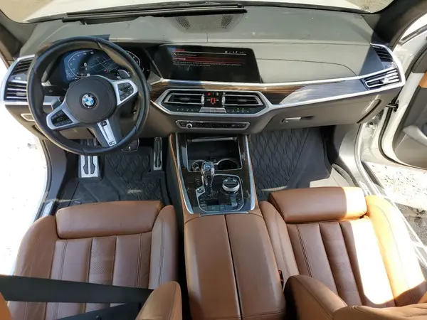 5UXCW2C09M9E25772 2021 BMW X7 - Image 8