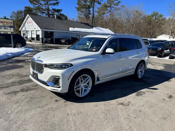 5UXCW2C09M9E67925 2021 BMW X7 - Image 2