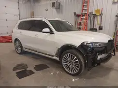 5UXCW2C09M9F04200 2021 BMW X7