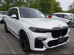 5UXCW2C09M9F49010 2021 BMW X7
