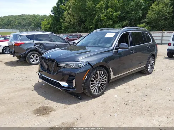 5UXCW2C09M9H37025 2021 BMW X7 - Image 2