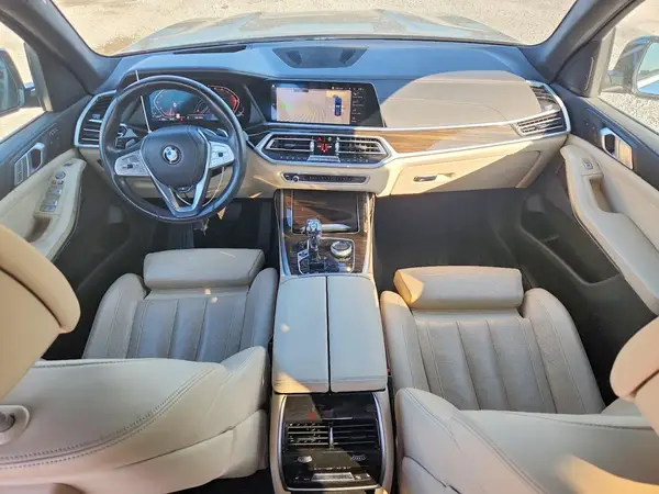 5UXCW2C09M9H86421 2021 BMW X7 - Image 8