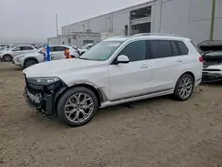 5UXCW2C09N9K25294 2022 BMW X7