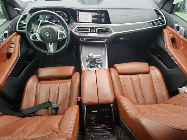 5UXCW2C09N9K94471 2022 BMW X7 - Image 8