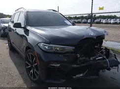 5UXCW2C09N9M04127 2022 BMW X7