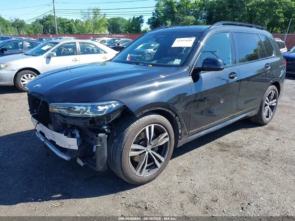 5UXCW2C09N9M57894 2022 BMW X7 - Image 2