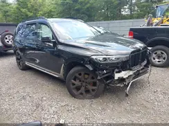 5UXCW2C09N9M93780 2022 BMW X7