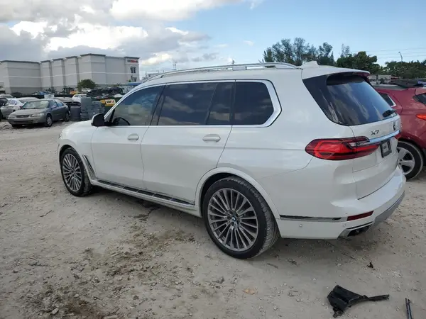 5UXCW2C0XL0E74837 2020 BMW X7 - Image 2