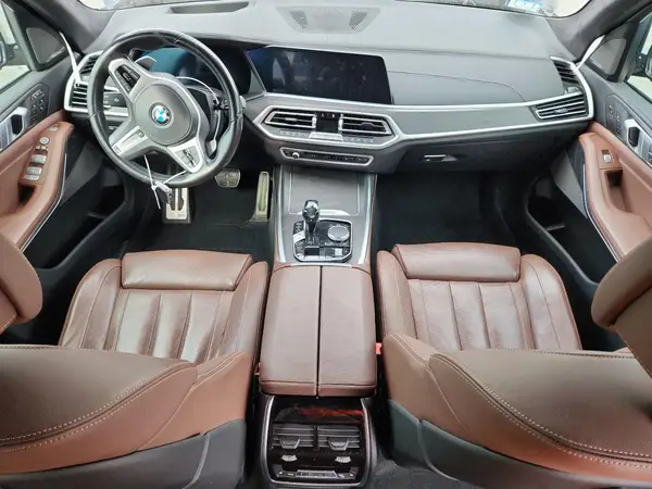 5UXCW2C0XL9A01435 2020 BMW X7 - Image 8