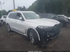 5UXCW2C0XL9B44238 2020 BMW X7