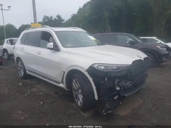 5UXCW2C0XL9B44238 2020 BMW X7 - Image 1