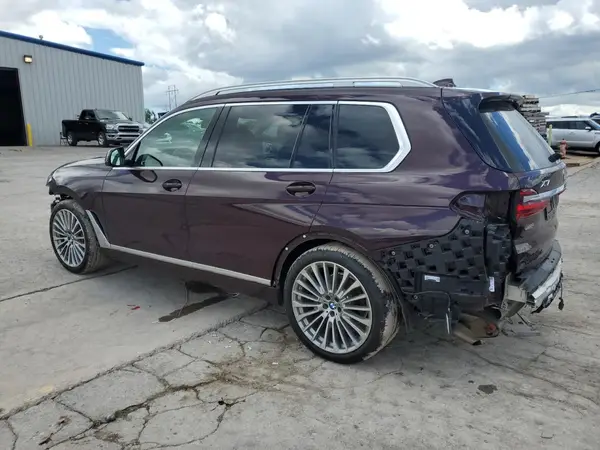 5UXCW2C0XL9B72637 2020 BMW X7 - Image 2