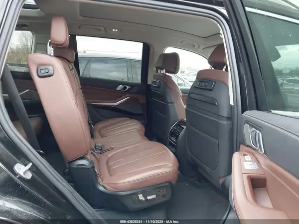 5UXCW2C0XL9B91267 2020 BMW X7 - Image 8