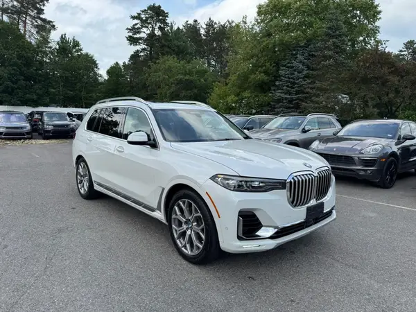 5UXCW2C0XL9B96078 2020 BMW X7 - Image 2
