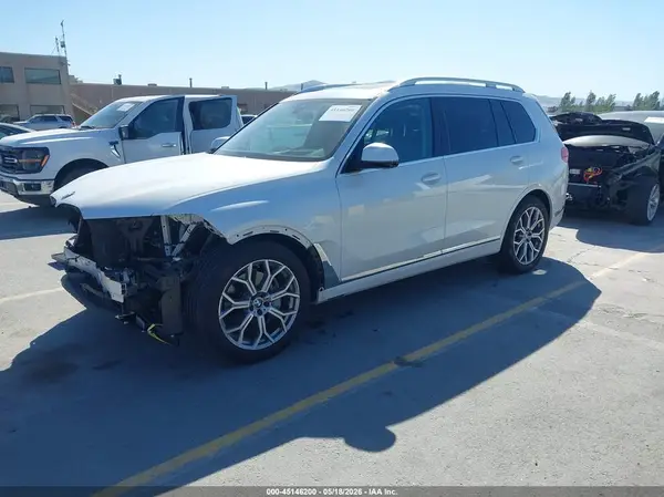 5UXCW2C0XL9C87013 2020 BMW X7 - Image 2