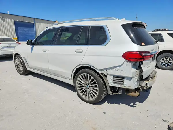 5UXCW2C0XL9D04425 2020 BMW X7 - Image 2