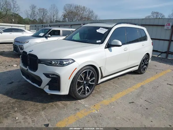 5UXCW2C0XL9D43211 2020 BMW X7 - Image 2