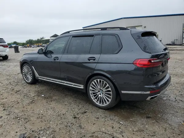 5UXCW2C0XM9E40152 2021 BMW X7 - Image 2