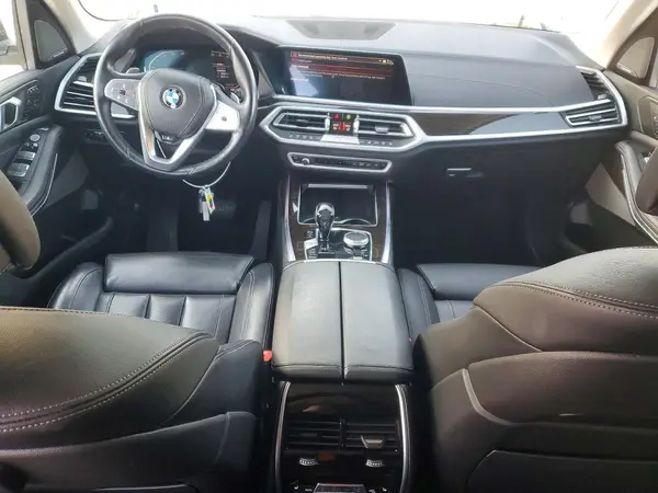 5UXCW2C0XM9F34452 2021 BMW X7 - Image 8