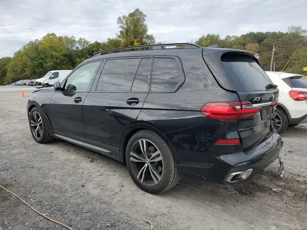 5UXCW2C0XM9F90441 2021 BMW X7 - Image 2