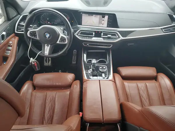5UXCW2C0XM9G58530 2021 BMW X7 - Image 8