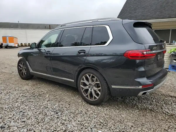 5UXCW2C0XN9J87106 2022 BMW X7 - Image 2