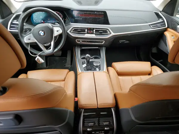 5UXCW2C0XN9J87106 2022 BMW X7 - Image 8