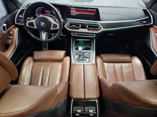 5UXCW2C0XN9K27913 2022 BMW X7 - Image 8