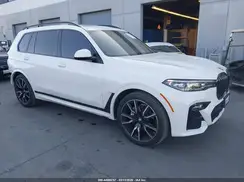 5UXCW2C0XN9M26881 2022 BMW X7