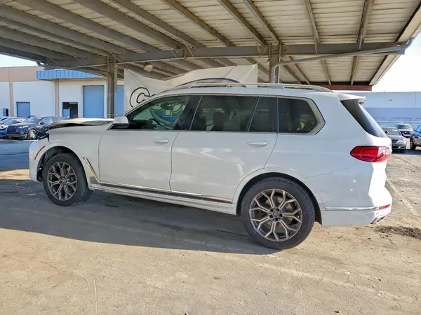 5UXCW2C50KL084013 2019 BMW X7 - Image 2